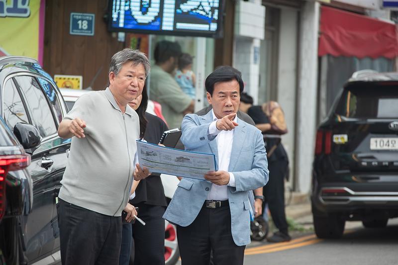 1._서해구,_270억_투입_‘가좌_회복의_숲’_연말_착공_앞두고_현장_점검1.jpg 이미지